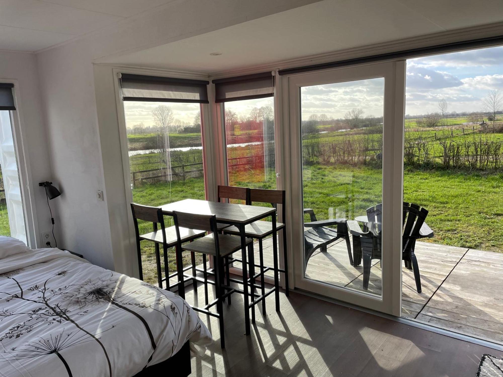 Containerwoning Op Schitterende Locatie Villa Milsbeek Екстериор снимка